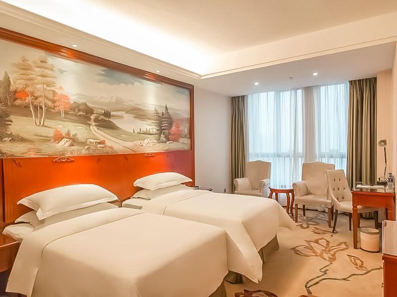 Vienna Hotel Jian People Square Цзиань Экстерьер фото